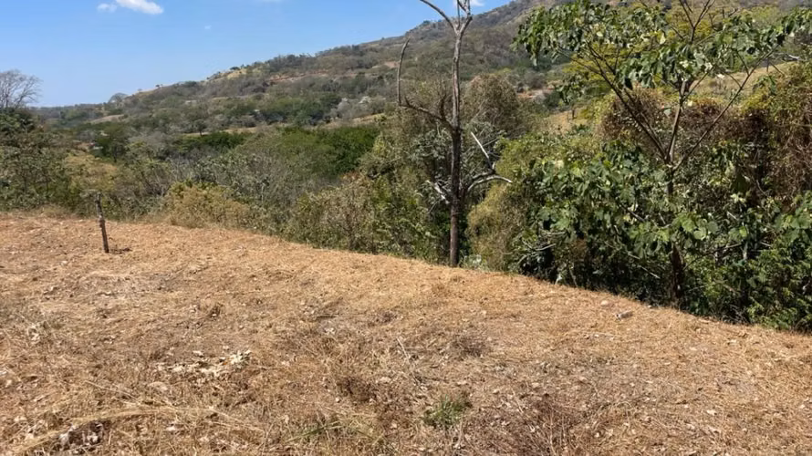 Lote con vistas hacia el pacifico ubicada 5 minutos de la pista 27 - Imagen 5