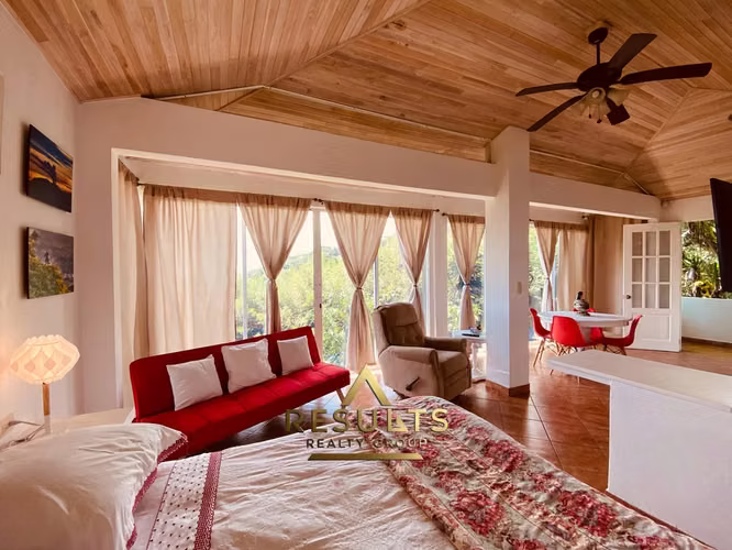 REDUCED $600K! One-of-Kind Modern Architectural Masterpiece - Imagen 17
