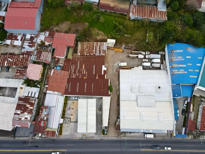 Propiedad Comercial Industrial San Jose - Parque de la Paz