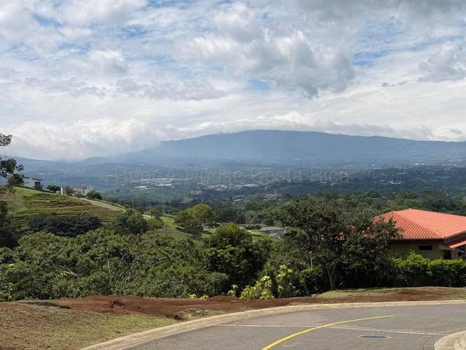 Lote en Venta 731 m2, Vista Espectacular |  Hacienda Natura, Naranjo - Imagen 3