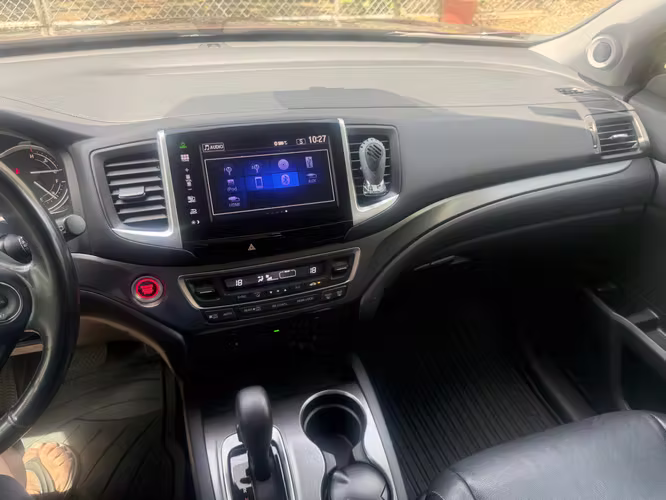 Vehículo SUV Honda Pilot