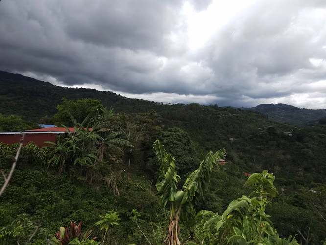 Lote en Corralillo con Uso de Suelo y Vistas Panorámicas