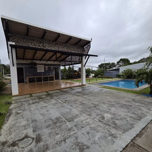 Casa Moderna Amueblada en Grecia, Alajuela - Condominio - Imagen 2