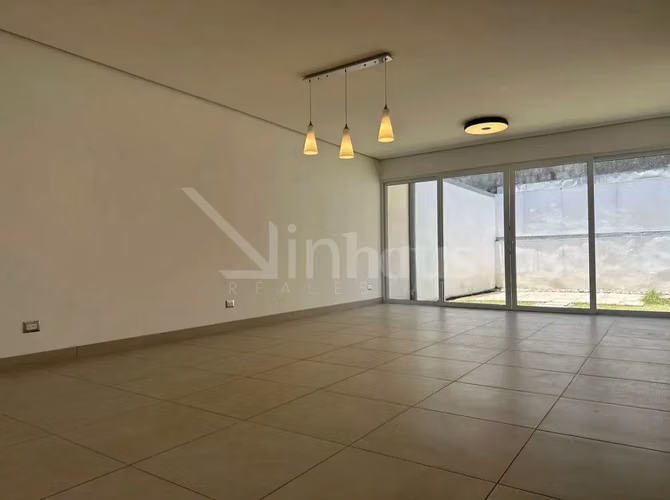 Alquiler de Casa con Linea Blanca en Condominio Source Living - Imagen 3