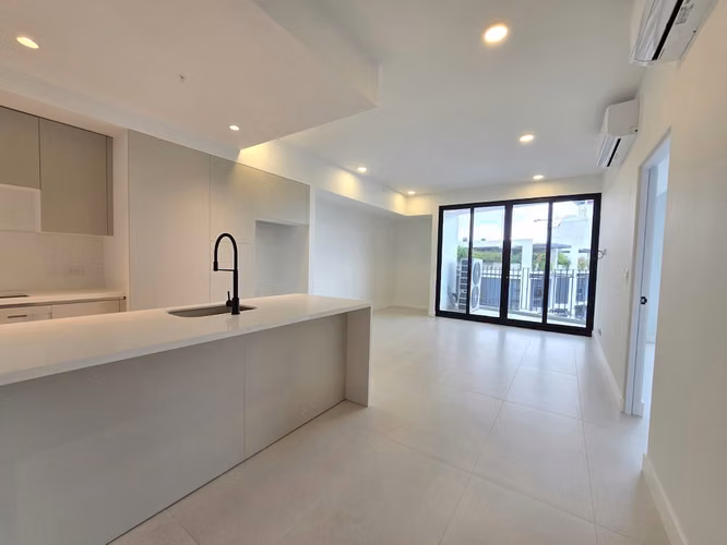 3-Bedroom Apartment in Parkwood Tower Nunciatura