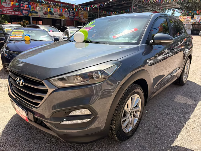 HYUNDAI TUCSON GLS-2016-AUTO-TDI-SHIFT TRONIC-4X2 8.575.000