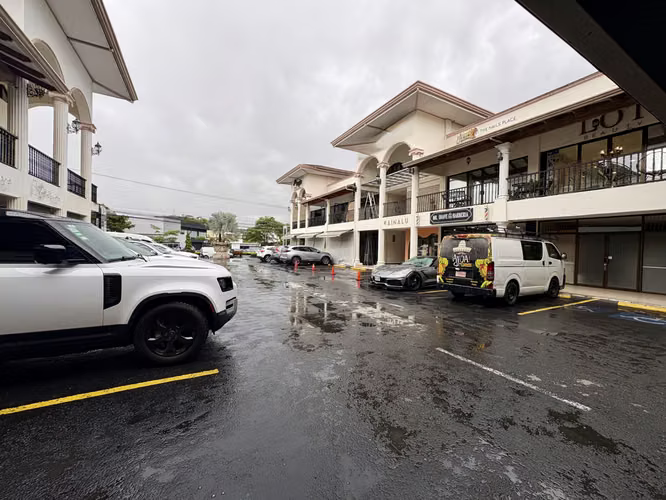 Alquiler de Local Comercial — San Rafael de Escazú | 90 m²