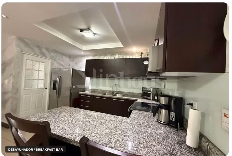 Venta de Casa en Guachipelin de Escazu - Imagen 2