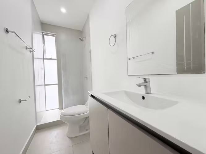 Alquiler de Town House en Santa Ana Río Oro, amenidades espectaculares - Imagen 11