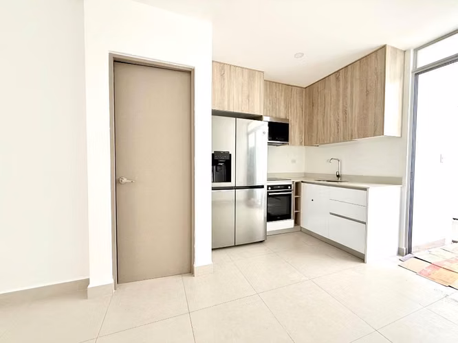 Alquiler de Town House en Santa Ana Río Oro, amenidades espectaculares - Imagen 2