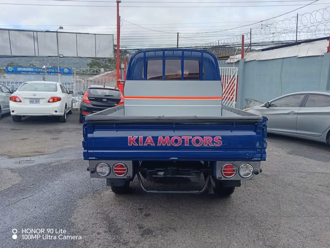 Kia BonGo III