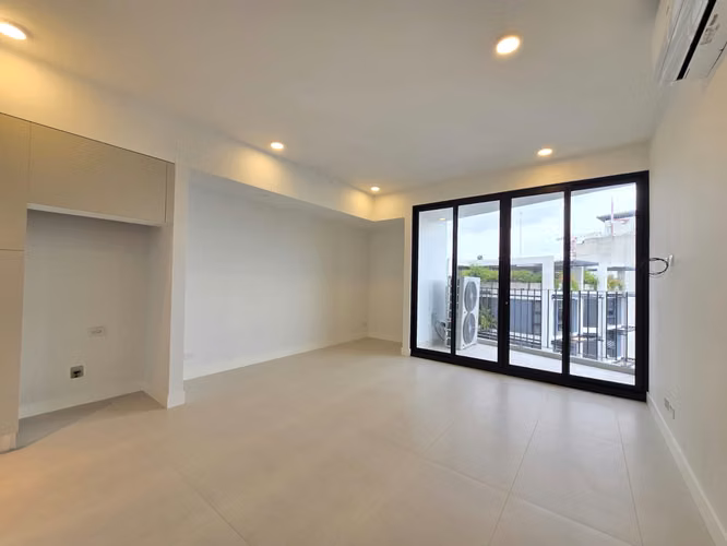SE ALQUILA AMPLIO APARTAMENTO A ESTRENAR  EN NUNCIATURA $2900
