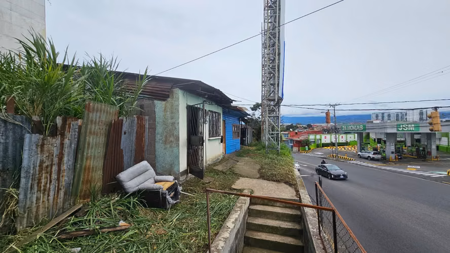 Venta de lote 415 m2 en Barrio México excelente ubicación comercial
