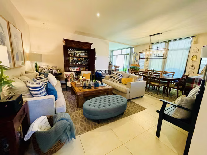 Venta de Casa en Altamonte, Curridabat
