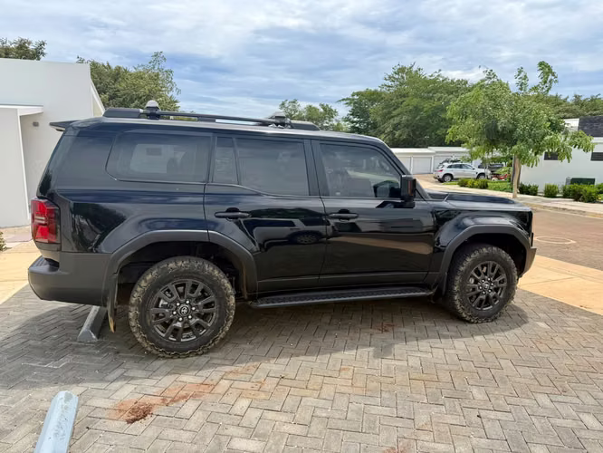 Se vende Toyota Land Cruiser Prado TXL 2025