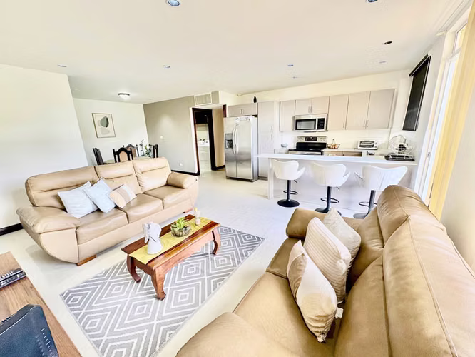 ESCAZU! AMPLIO APARTAMENTO AMOBLADO RENOVADO DE 2 HAB / 2 BAÑOS/2PARQUEOS - Imagen 2