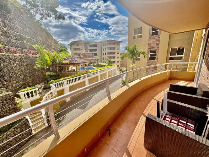 ESCAZU! AMPLIO APARTAMENTO AMOBLADO DE 2 HAB / 2 BAÑOS/2PARQUEOS - Imagen 6