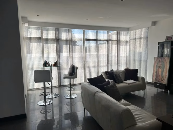 Venta de apartamento en Piedades