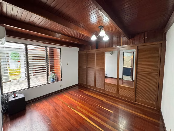 Venta Casa en Sabana | Uso Mixto | Ideal para Vivienda o Negocio