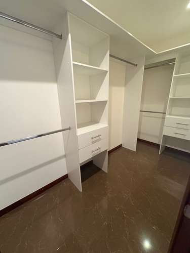 ESCAZU! AMPLIO APARTAMENTO AMOBLADO DE 2 HAB , BALCON Y LINDAS VISTAS