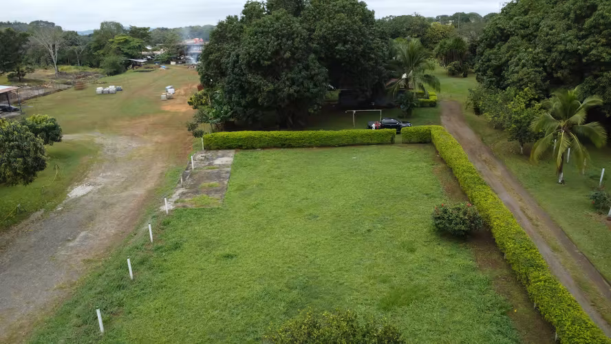 Venta Lote 1000 m2 en Orotina, Alajuela