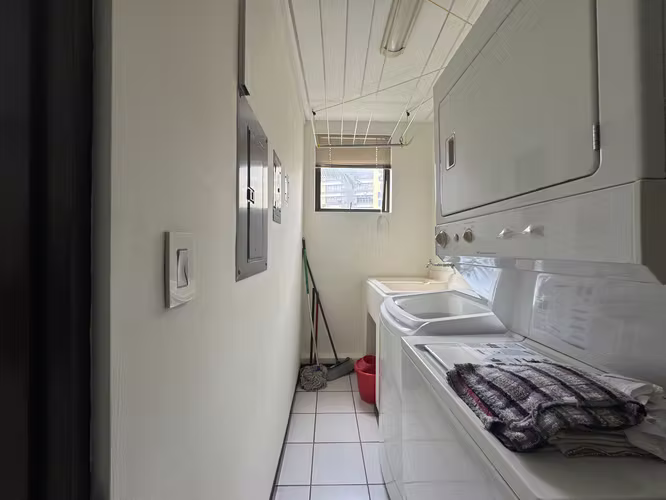 APARTAMENTO AMUEBLADO EN BRISAS DEL OESTE SABANA SUR - Imagen 7