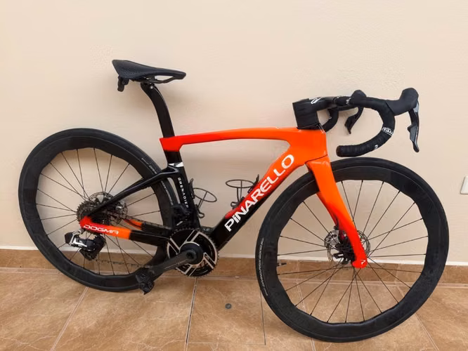Bicicleta Pinarello Dogma F