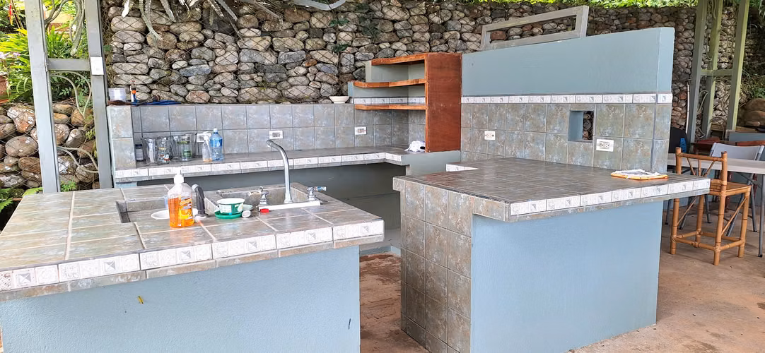 Venta de casa con vista a la ciudad de Perez Zeledon