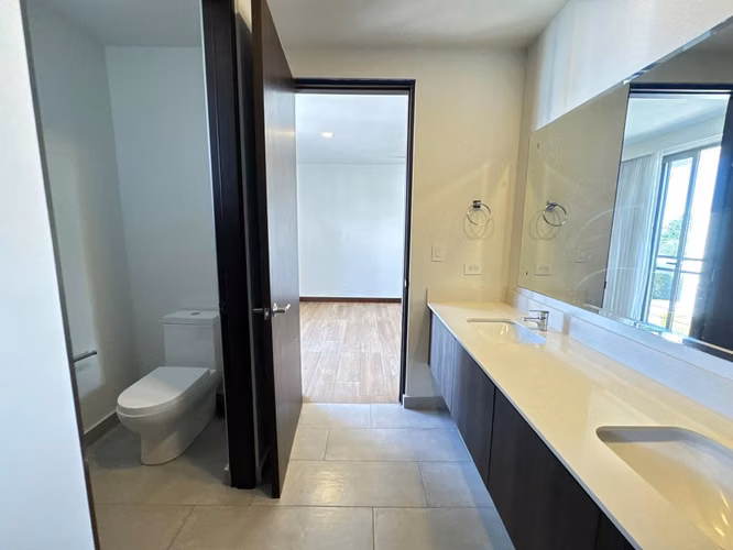 Casa Moderna en Venta | Condominio Terralta, San Antonio de Escazú 3 Habitaciones Master