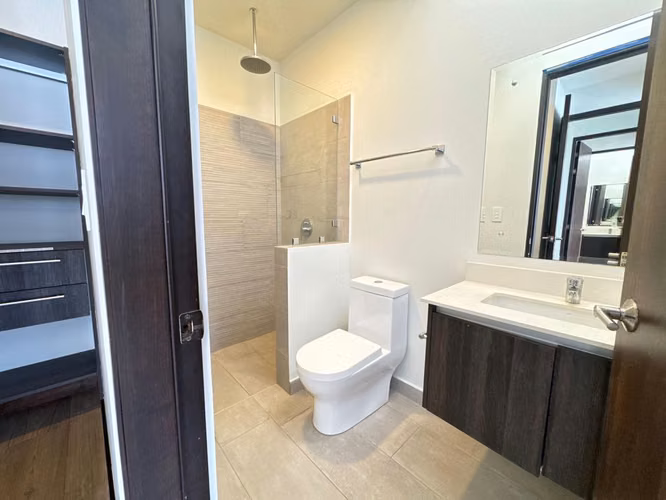 Casa Moderna en Venta | Condominio Terralta, San Antonio de Escazú 3 Habitaciones Master
