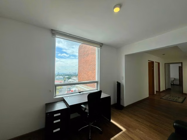 ALQUILER. PENTHOUSE AMUEBLADO O CON LINEA BLANCA, VISTA ESPECTACULAR CERCA DE PASEO COLÓN Y SABANA - Imagen 8