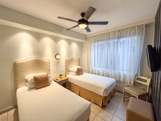 Alquiler Apartamento en Sabana Amueblado de 2 Habitaciones en Condominio con Piscina - Imagen 10