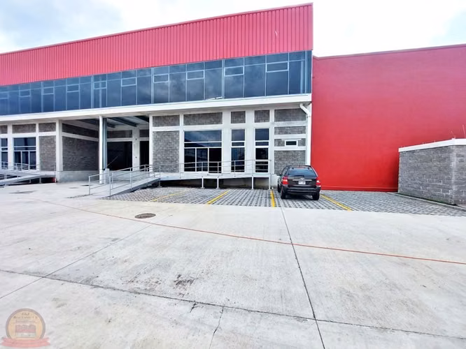 Naves Industriales y Ofibodegas Premium desde 700m² | Coyol de Alajuela | Venta o Renta