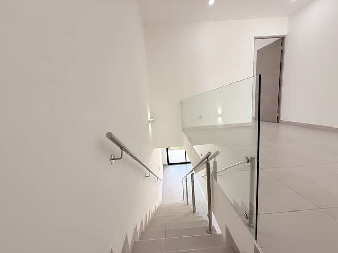 Lindora | Casa contemporánea con inquilino activo | Para inversión - Imagen 9