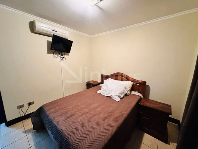 Venta de Casa Amueblada en Condominio en Pozos de Santa Ana