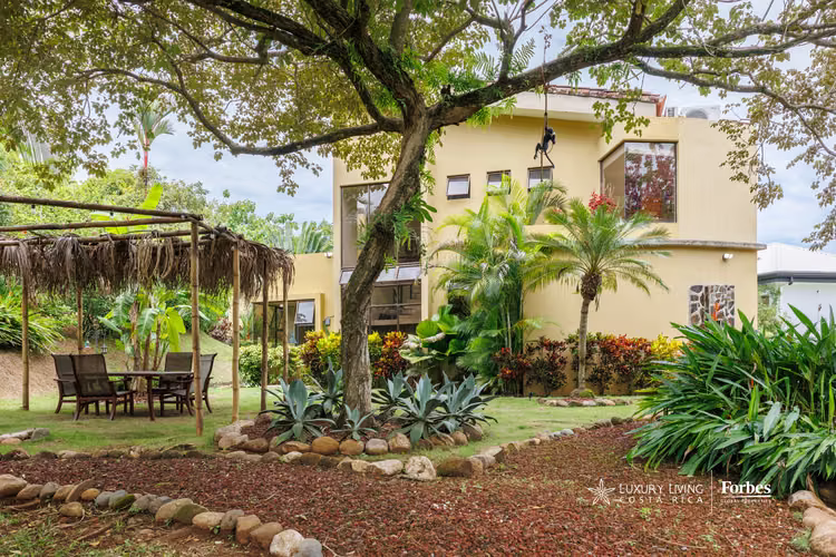 21473 - Casa 4 hab. piscina, jardines y vista al mar, Playa Esterillos