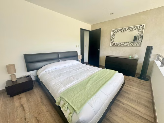 Apartamento moderno amueblado un dormitorio en Guachipelín de Escazú - Imagen 11