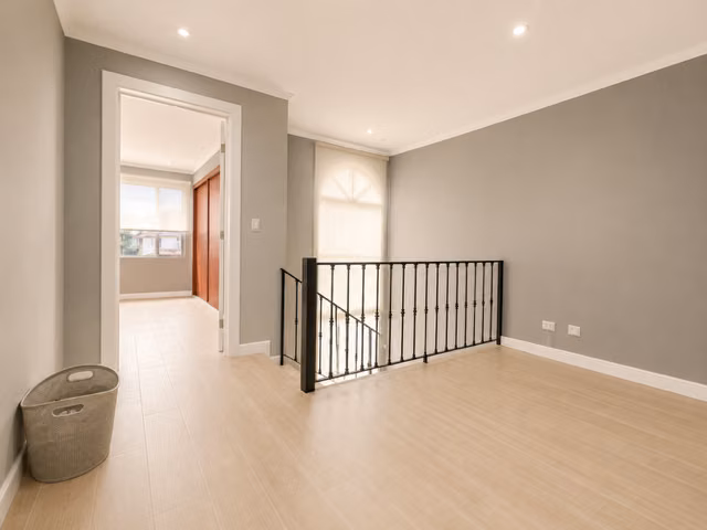 Casa Moderna en Venta para INVERSION en Guachipelin de Escazu