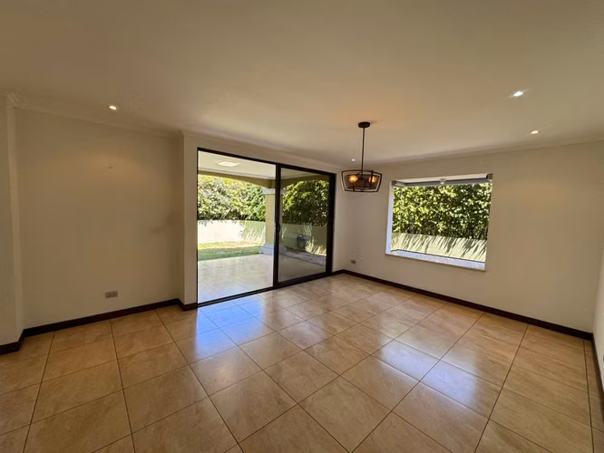 Venta de casa en condominio en Santa Ana - Imagen 7