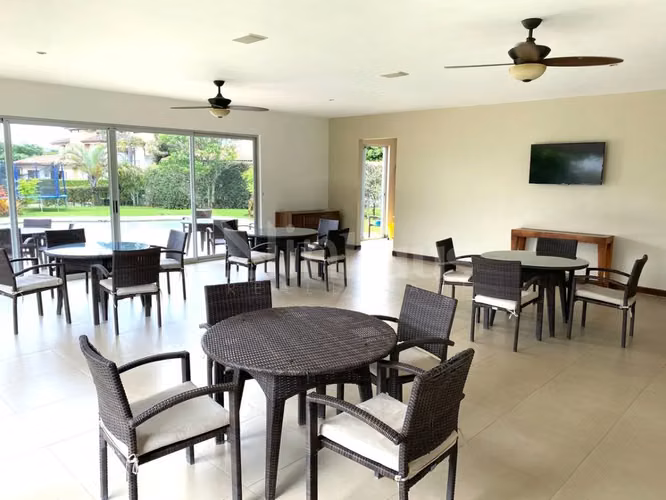 Venta de lote en condominio en Piedades de Santa Ana - Imagen 11