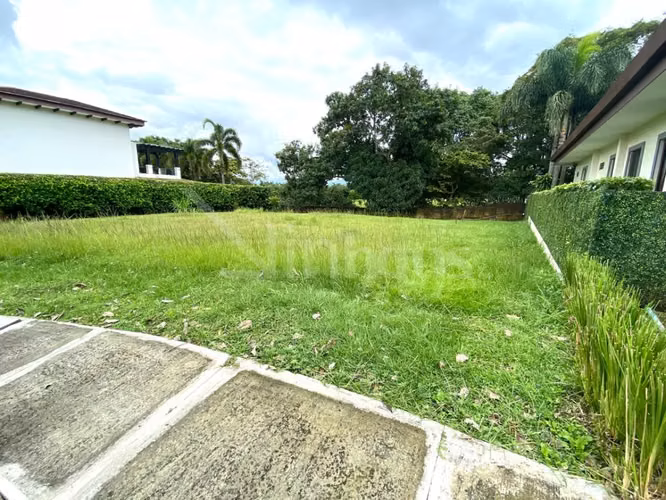 Venta de lote en condominio en Piedades de Santa Ana - Imagen 2