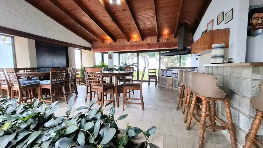 House for sale in Zapote 18262
