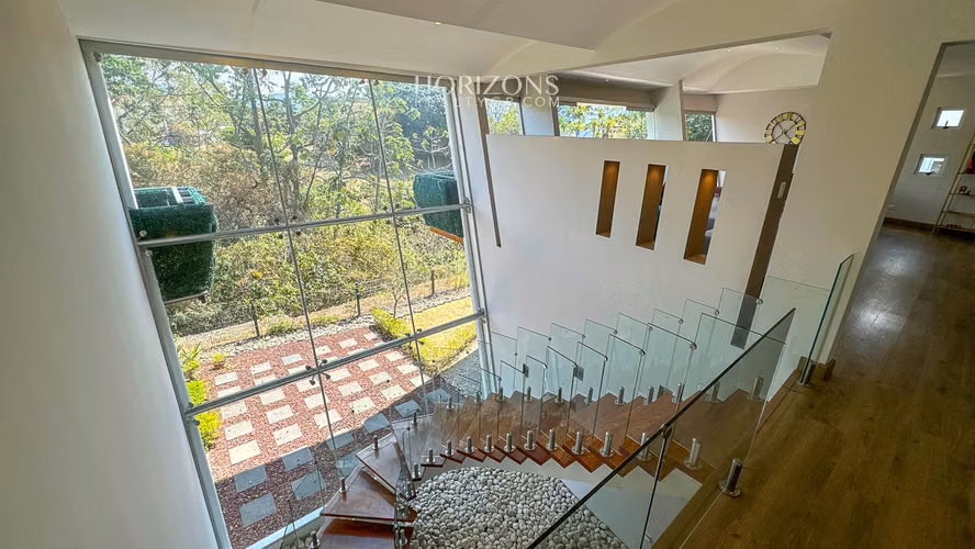 Casa Contemporánea en Condominio Hacienda Gregal Hermosas Vistas NJA780
