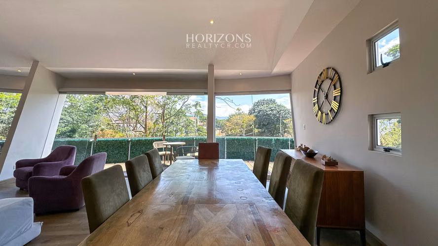 Casa Contemporánea en Condominio Hacienda Gregal Hermosas Vistas NJA780