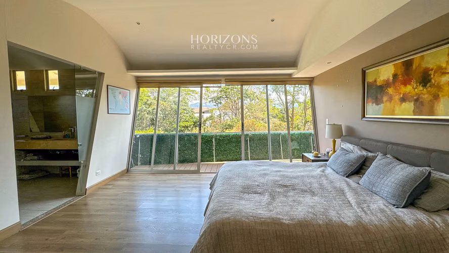Casa Contemporánea en Condominio Hacienda Gregal Hermosas Vistas NJA780