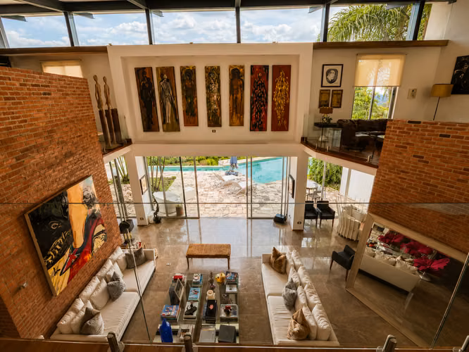 ALQUILER / VENTA DE CASA EN EXCLUSIVO CONDOMINIO VILLA REAL, SANTA ANA - Imagen 6