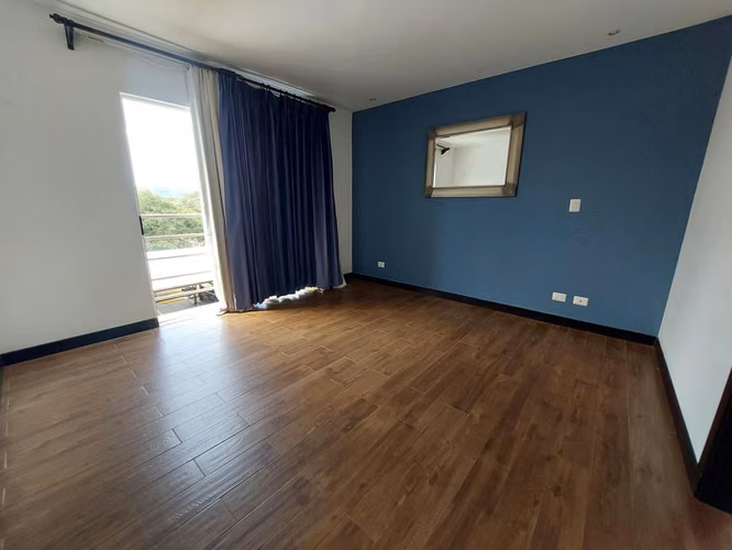 Espectacular Apartamento con Finos Acabados, La Guácima de Alajuela