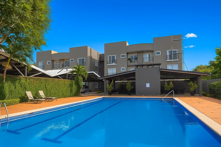 Espectacular Apartamento con Finos Acabados, La Guácima de Alajuela