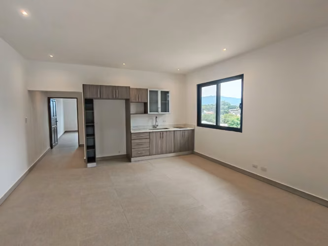 One bedroom apartment for rent in Bello Horizonte de Escazú.