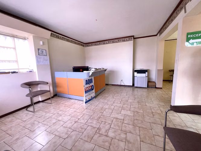VENTA DE CASA ESQUINERA, CON USO DE SUELO MIXTO, ROHRMOSER - Imagen 3